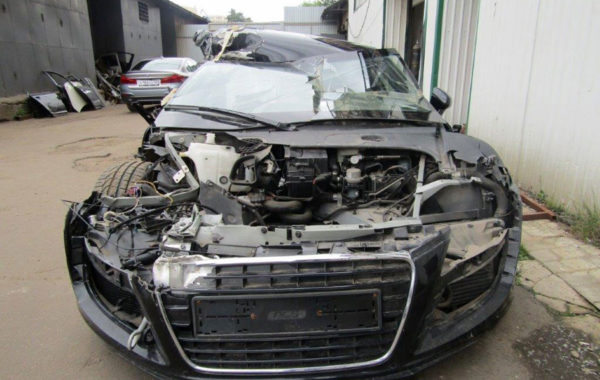 kuzovnoj-remont-audi-r8-1.1.jpg